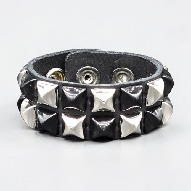 FB307 TWO ROW  PYRAMID STUD CHECKERED STUDDED