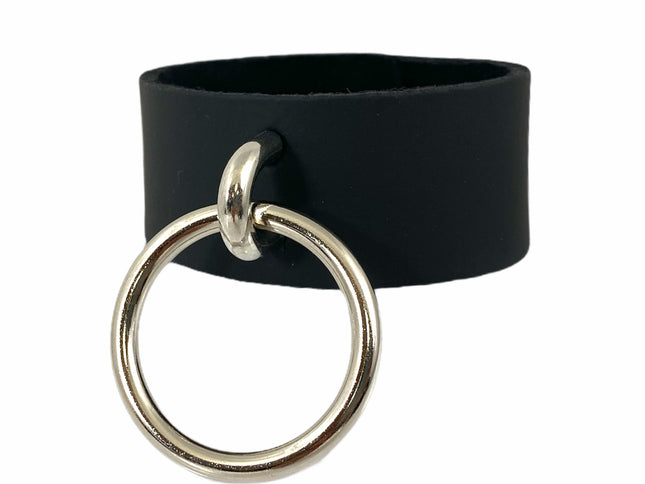 FB312 RING BONDAGE SNAP BRACELET