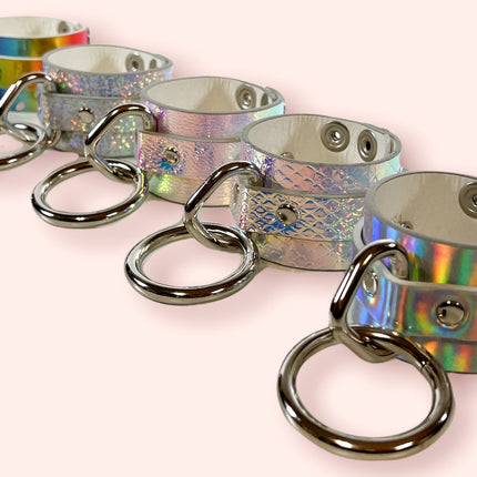 FB318RN   HOLOGRAPHIC RAINBOW BONDAGE WRIST CUFF
