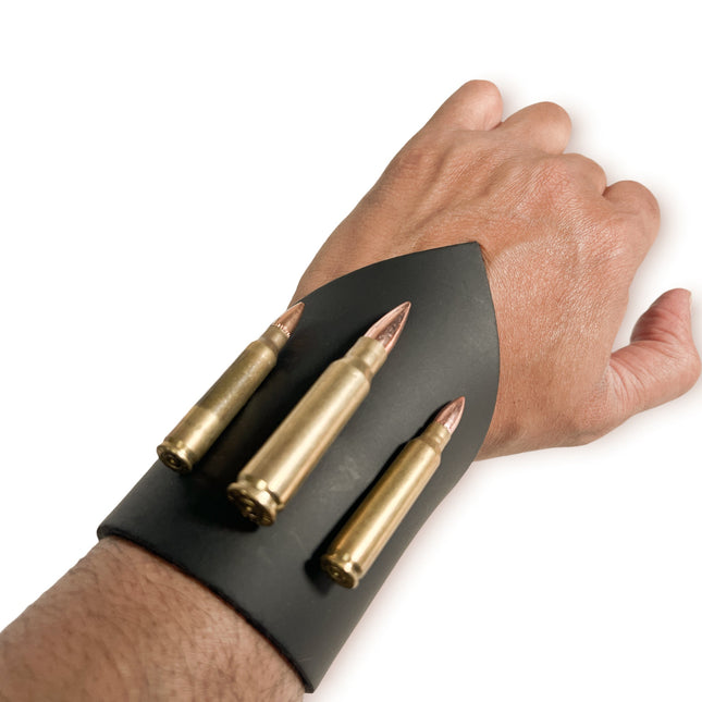 FB335 TRIANGULAR BULLET BRACELET
