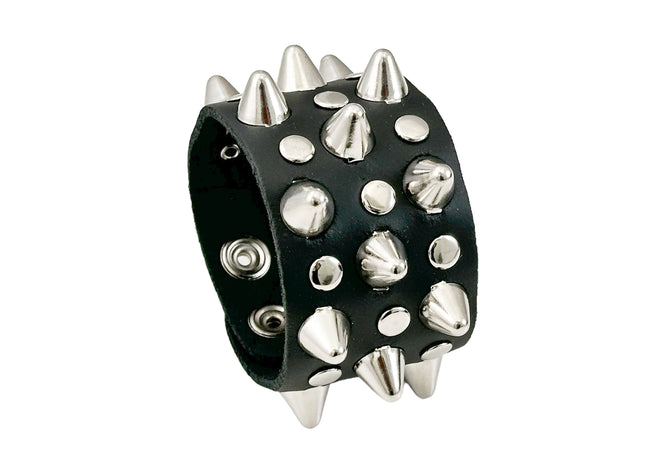 FB350 3 ROWS OF UK77 STUDS BRACELET
