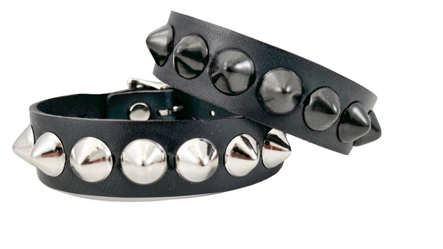 FB378  LARGE CONE STUDDED BUCKLE BRACELET