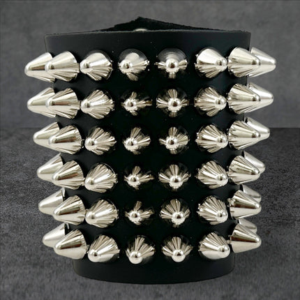 BC126UK  6 ROW UK77 STUD SHORT GAUNTLET BRACELET LEATHER