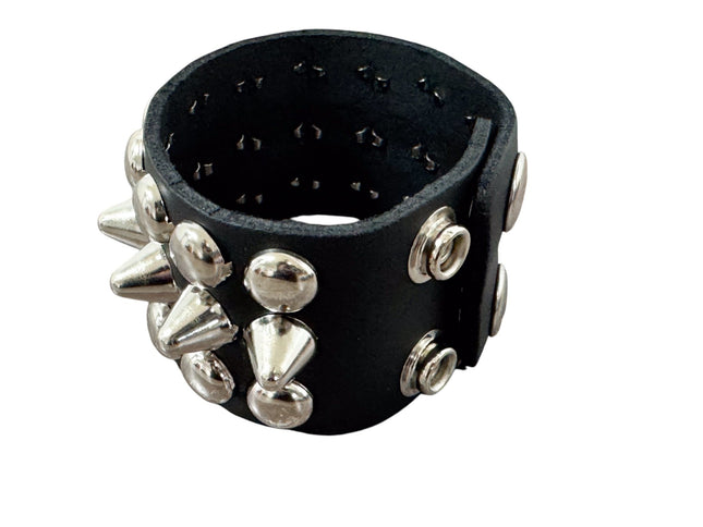 FB410 UK77 AND ROUND STUDDED CUFF BRACELET
