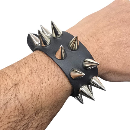 FB425  BUCKLE BRACELET WITH 2 ROW CONE  SPIKES