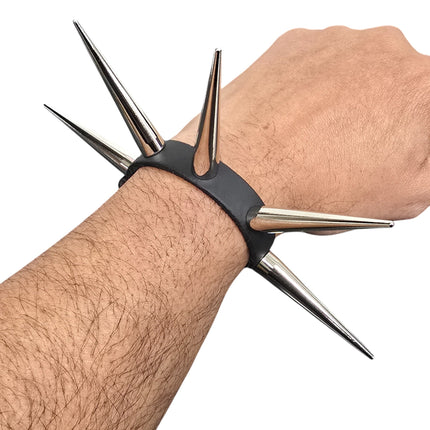 FB426 LONG 5PCS CONE SPIKE SINGLE ROW BUCKLE BRACELET