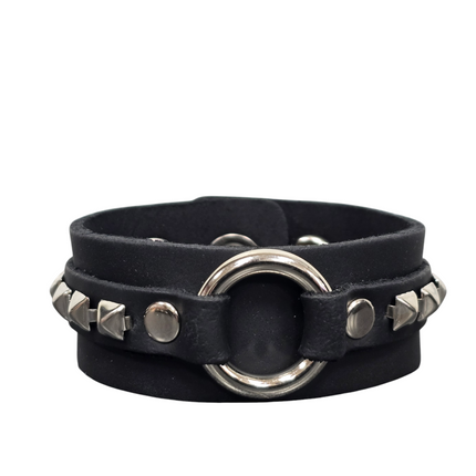 FB435PMD  MINI PYRAMID STUDDED MIDDLE RING  BRACELET