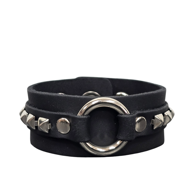 FB435PMD  MINI PYRAMID STUDDED MIDDLE RING  BRACELET