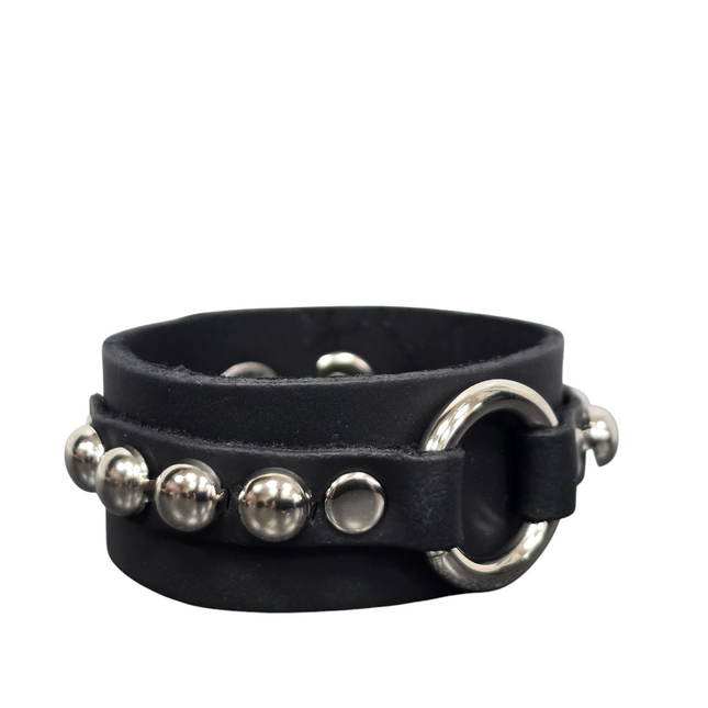 FB435RND  ROUND  STUDDED MIDDLE RING  BRACELET