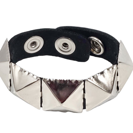 FB440  JUMBO PYRAMID STUDDED LEATHER BRACELET