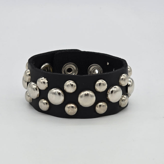 FB450 ROUND STUDDED BRACELET