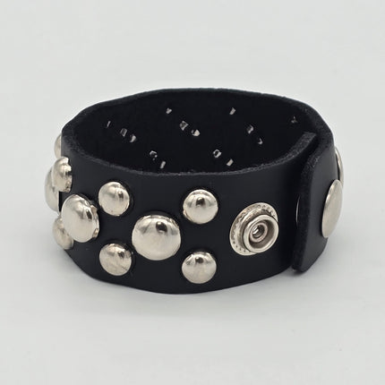 FB450 ROUND STUDDED BRACELET