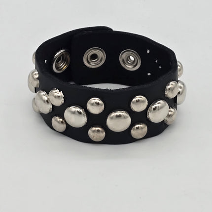 FB450 ROUND STUDDED BRACELET