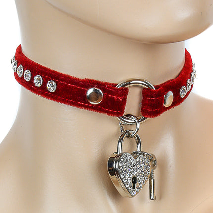 FC145VEL-HT VELVET -O- RING CHOKER WITH RHINESTONE HEART LOCK