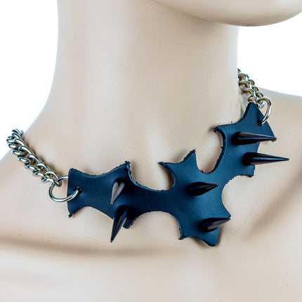 FC155 HANGING BAT SPIKE CHOKER WITH CHAIN