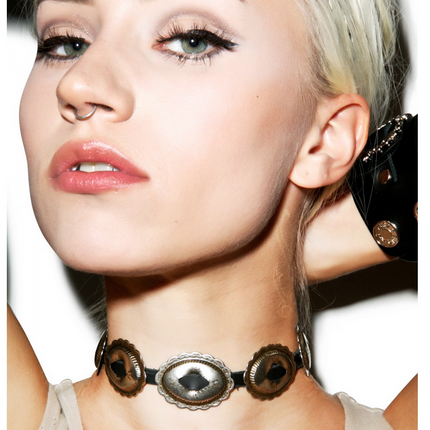 FC158 OVAL CONCHO NECKLACE
