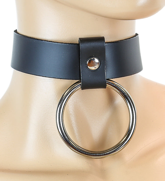 FC170  LARGE RING BONDAGE CHOKER