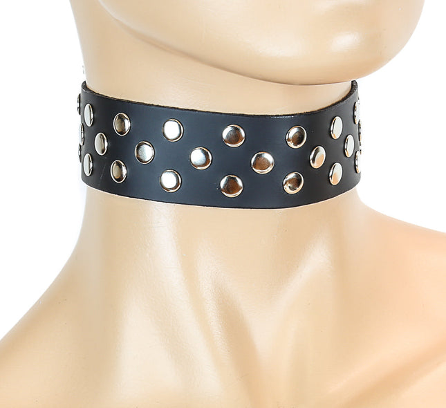 FC172  THREE ROW NAILHEAD CHOKER