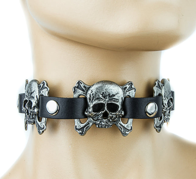 FC188DV DEVIL HORN SKULL NECKLACE