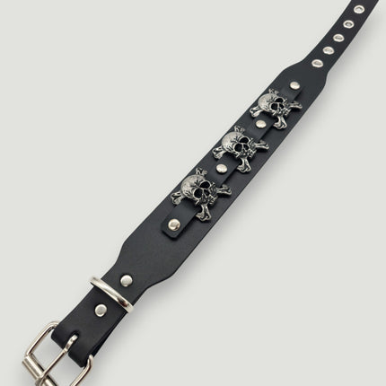 FC188  SKULL/ DEVIL 1 3/4" WIDE  CROSBONE LEATHER COLLAR