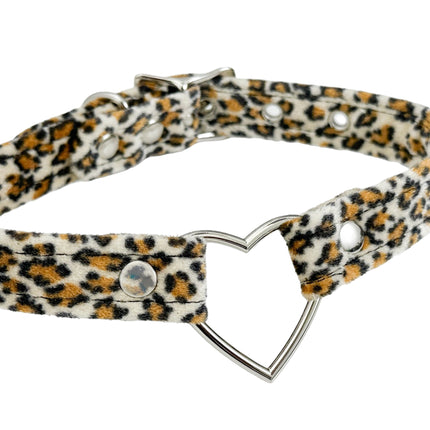 FC223L  FUZZY LEOPARD HEART RING BONDAGDE RING CHOKER