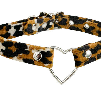 FC223L  FUZZY LEOPARD HEART RING BONDAGDE RING CHOKER