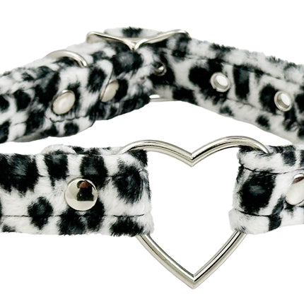FC223L  FUZZY LEOPARD HEART RING BONDAGDE RING CHOKER