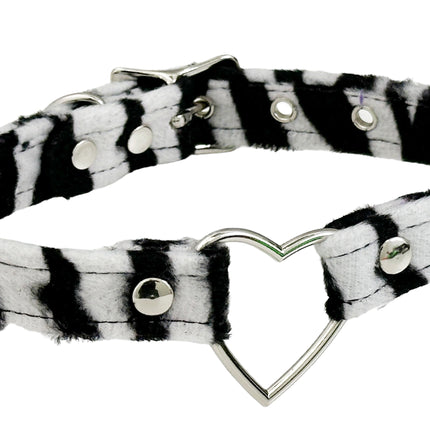 FC223L  FUZZY LEOPARD HEART RING BONDAGDE RING CHOKER