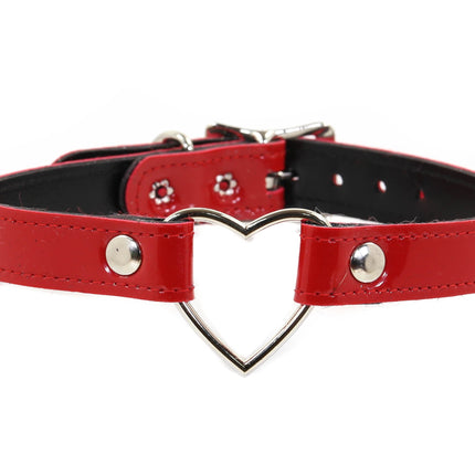 FC224 PATENT SMALL HEART SKINNY CHOKER