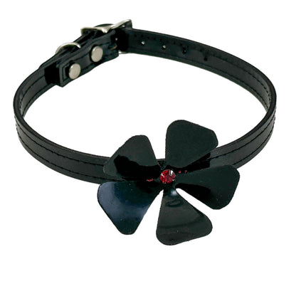 FC258P.BLK  PATENT FLOWER RHINESTONE  CHOKER