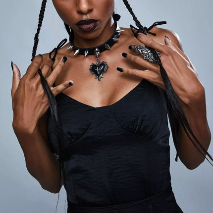 FC313 CONE SPIKE LEATHER CHOKER WITH CROSS HEART PENDANT