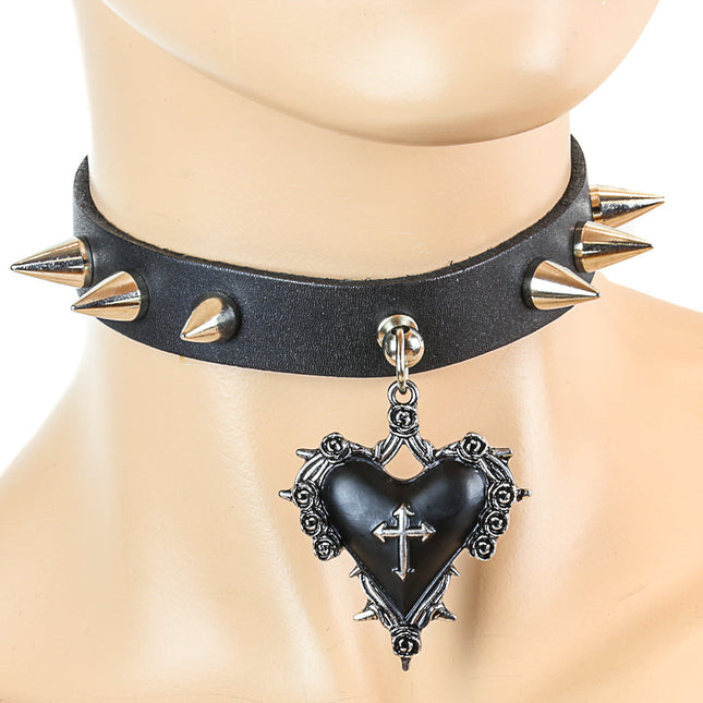 FC313 CONE SPIKE LEATHER CHOKER WITH CROSS HEART PENDANT