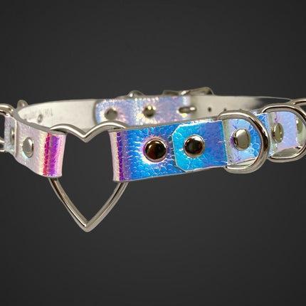 FC365RN WIDE HEART RING CHOKER RAINBOW HILOGRAPHIC CHOKER