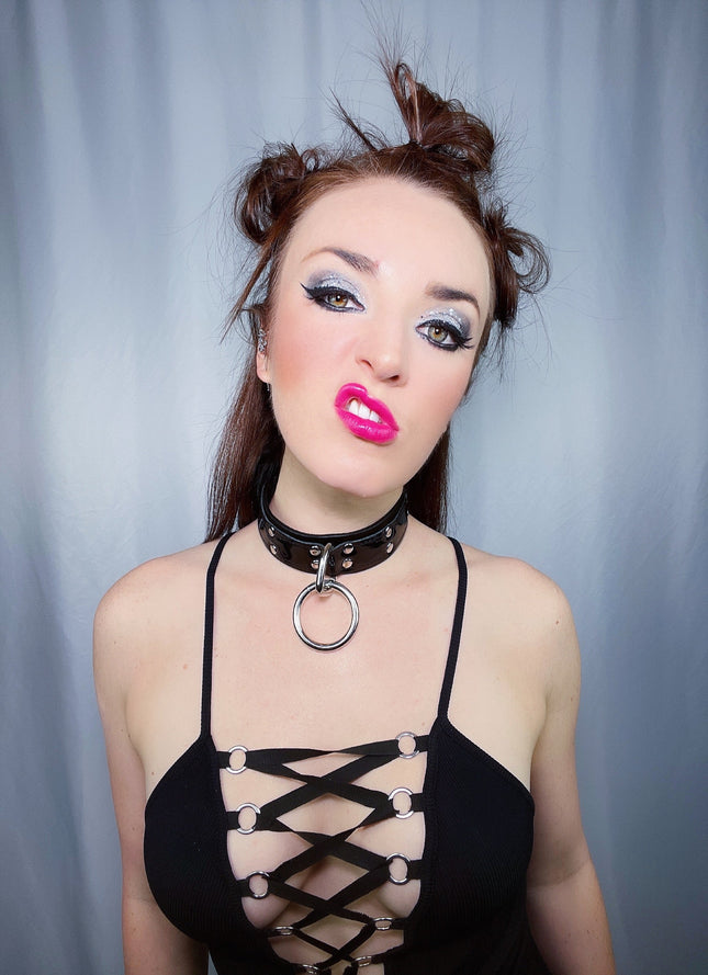 FC540PATENT  LARGE LOOP RING NEON BONDAGE CHOKER