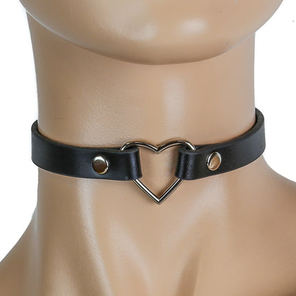 FC224 VEGAN SMALL HEART CHOKER