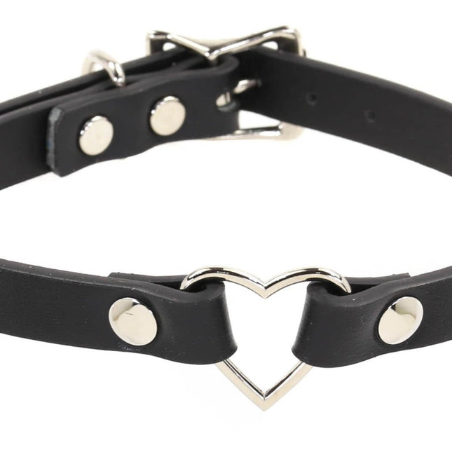 FC224 VEGAN SMALL HEART CHOKER