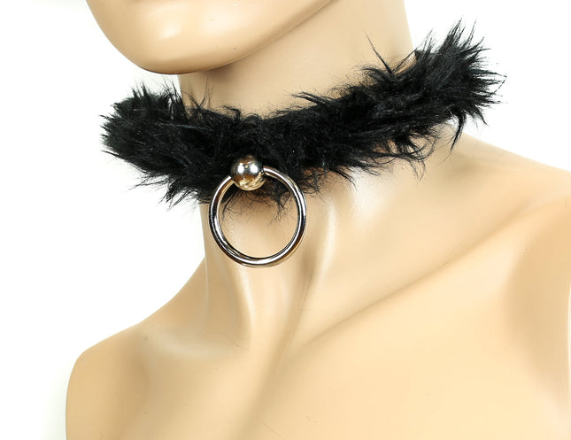 FC651 DOORKNOB SUB BONDAGE FUR CHOKER