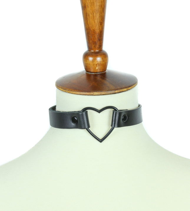 FC223-BS  BLACK LARGE HEART