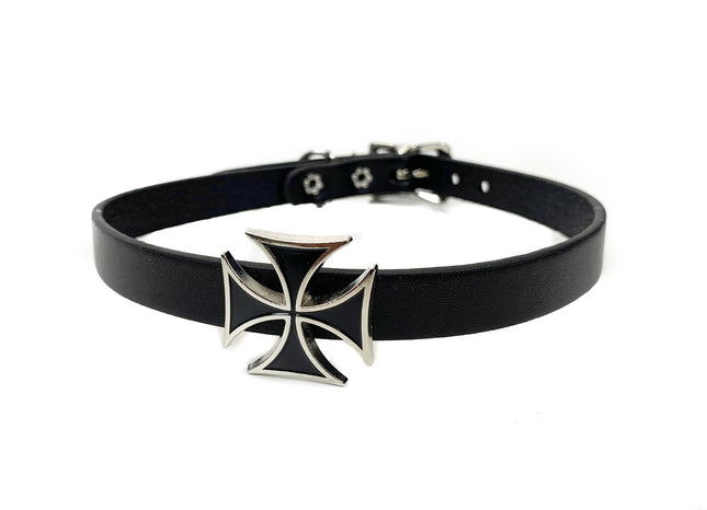 FC865 IRON CROSS CHOKER