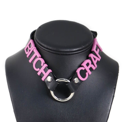 FC870-PS  PINK LETTER MIDDLE RING CHOKER