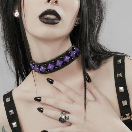 FC917 DIAMOND AND ROUND STUD CHOKER