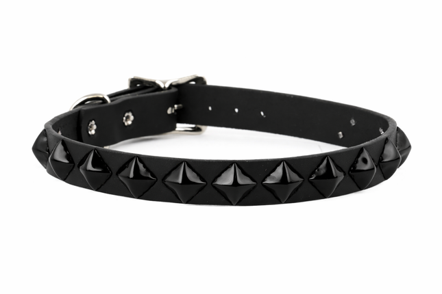 FC918 DIAMOND STUD CHOKER