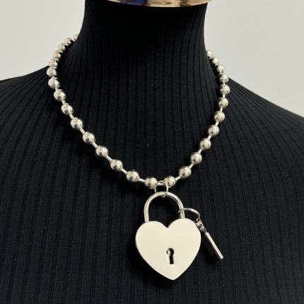 FC956HT-SIL-L  JUMBO 2"  LOCK HEART PENDANT BALL CHAIN NECKLACE