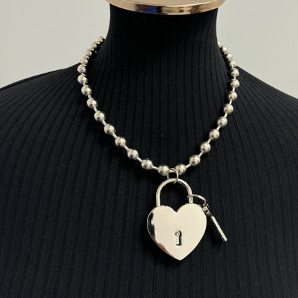 FC956HT-SIL-L  JUMBO 2"  LOCK HEART PENDANT BALL CHAIN NECKLACE