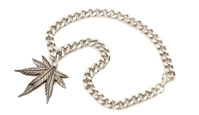 FC960R MARIJUANA LEAF NECKLACE WITH HIDDEN KNIFE