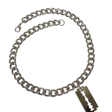 FC987 RAZOR BLADE PENDANT