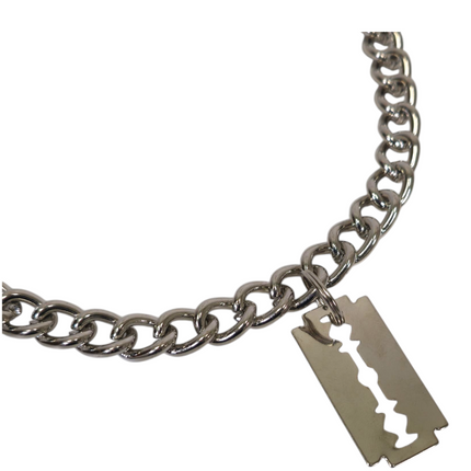 FC987 RAZOR BLADE PENDANT