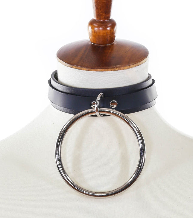 FCK104 LARGE RING LEATHER CHOKER