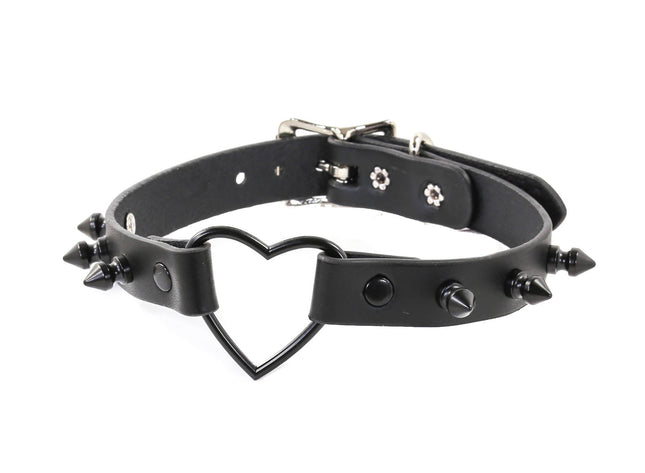 FCK108  HEART CHOKER WITH SPIKE