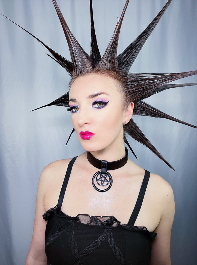 FCK115 HANGING RING PENTAGRAM CHOKER